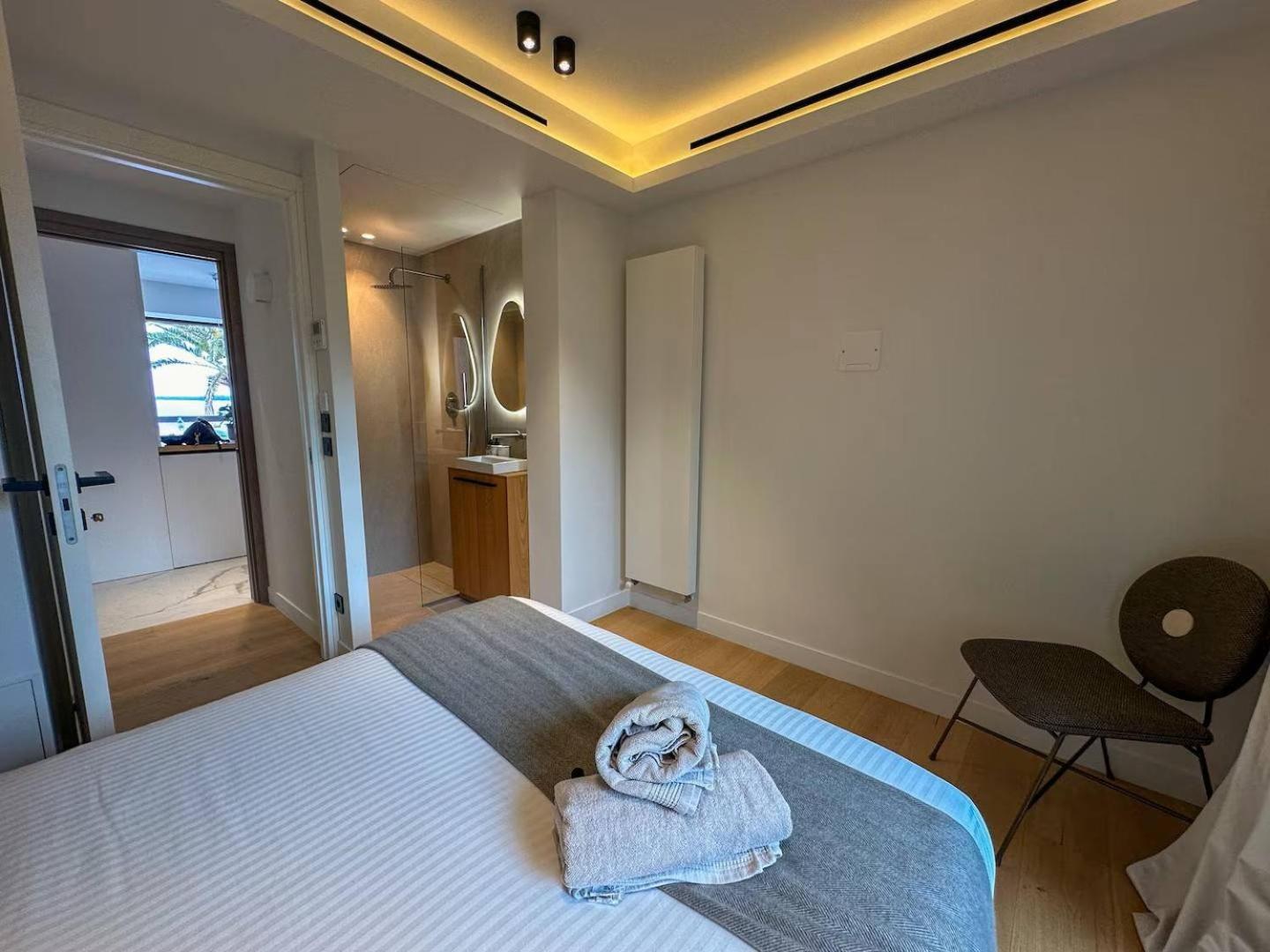 Apartment Adr2 - De 4 Pieces Avec Vue Cannes